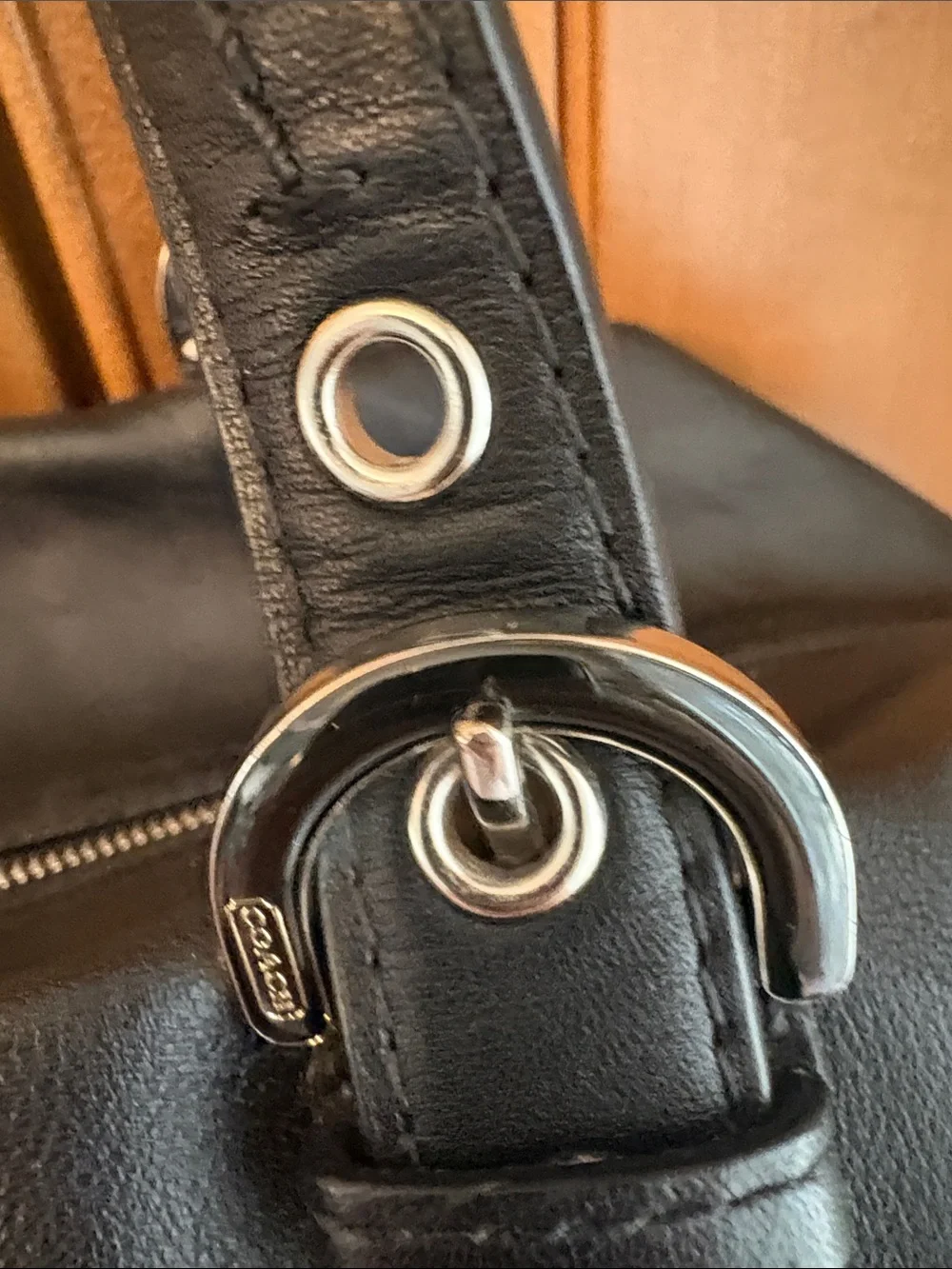 Vintage 2001 Coach All-Leather Tote Bag 🖤